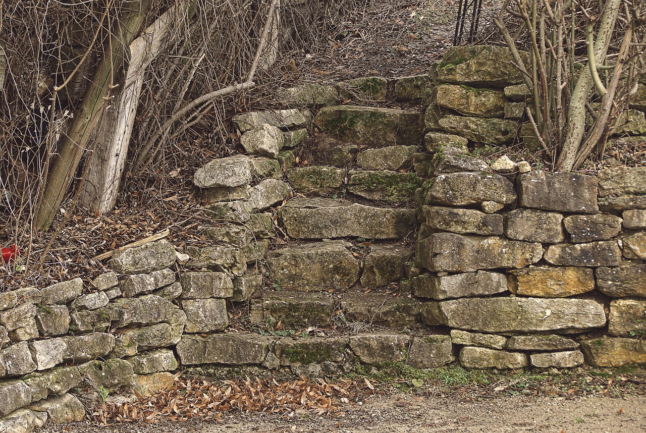 plastering drywall finishing worker
